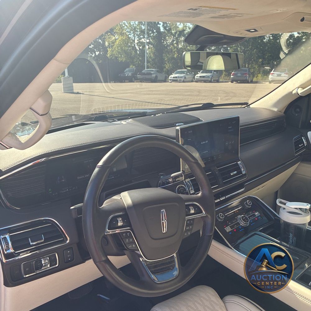 2024 Lincoln Navigator L Black Label
