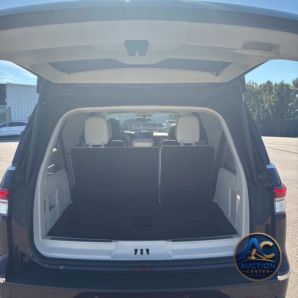2024 Lincoln Navigator L Black Label