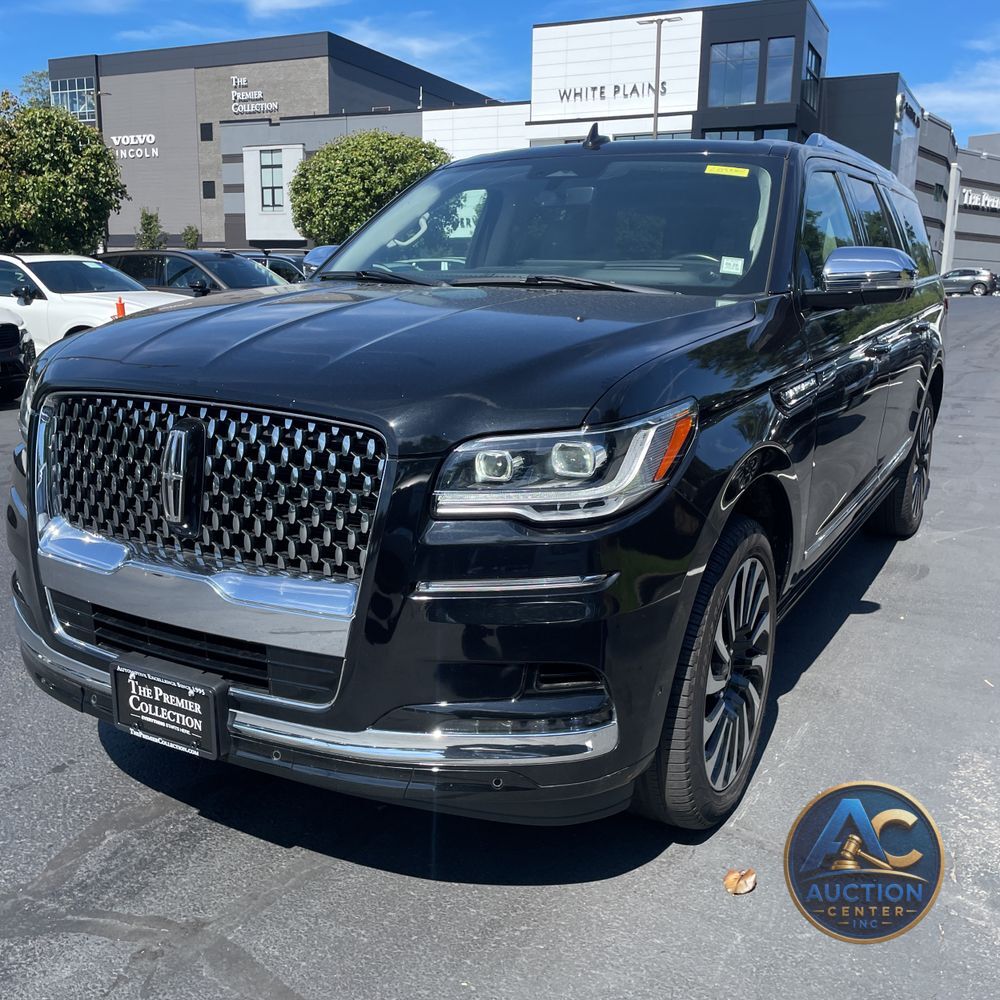 2022 Lincoln Navigator L Black Label