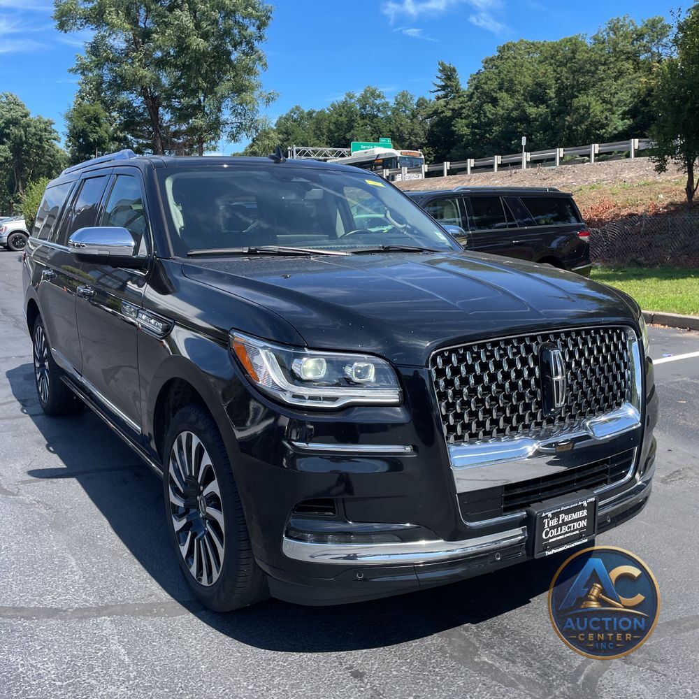 2022 Lincoln Navigator L Black Label