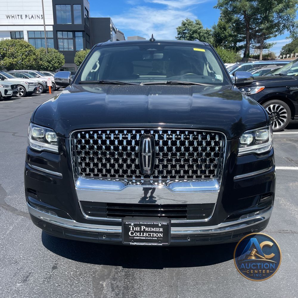 2022 Lincoln Navigator L Black Label