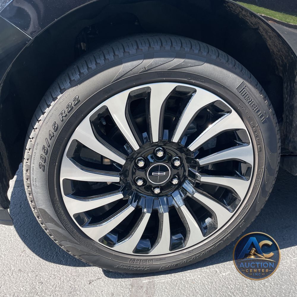 2022 Lincoln Navigator L Black Label
