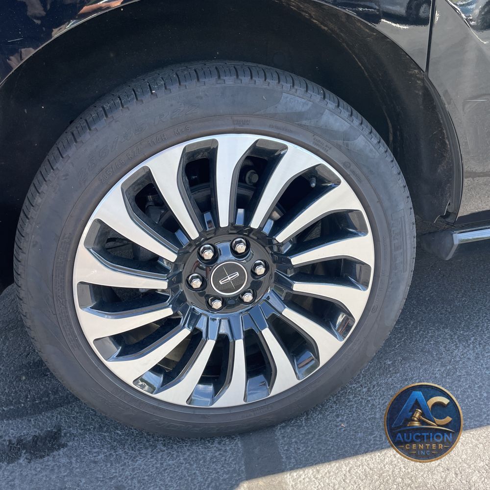 2022 Lincoln Navigator L Black Label
