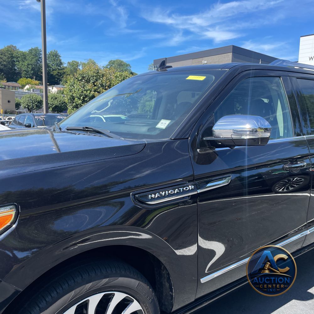 2022 Lincoln Navigator L Black Label