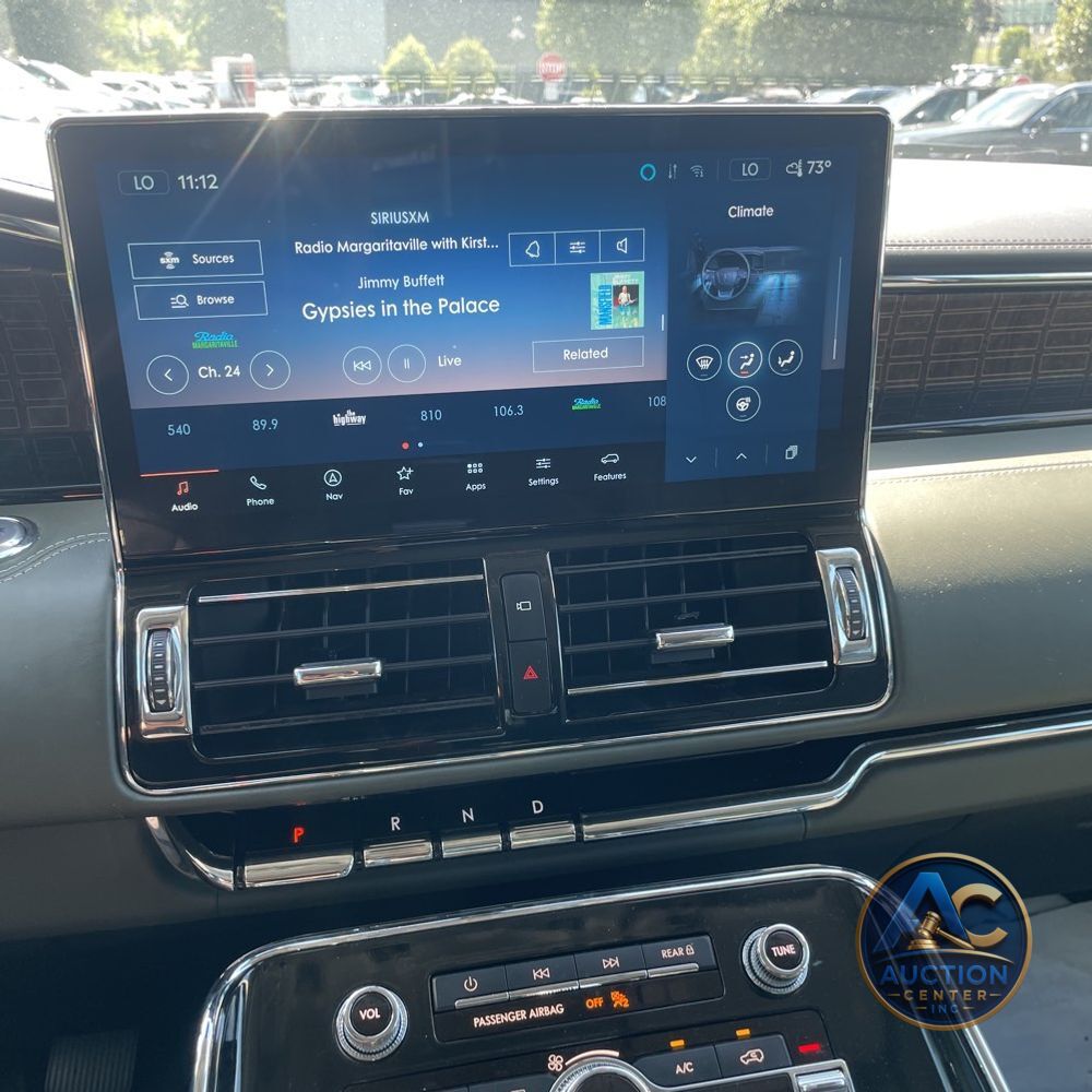 2022 Lincoln Navigator L Black Label