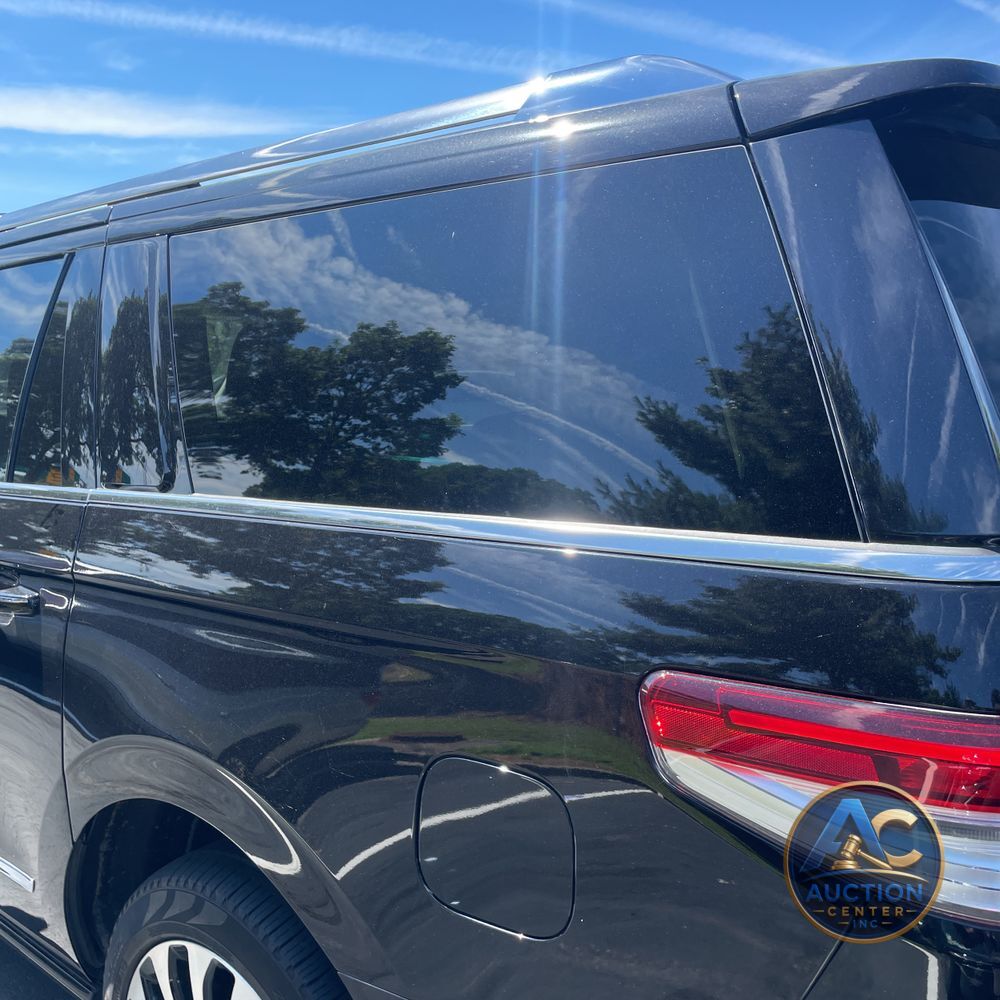 2022 Lincoln Navigator L Black Label