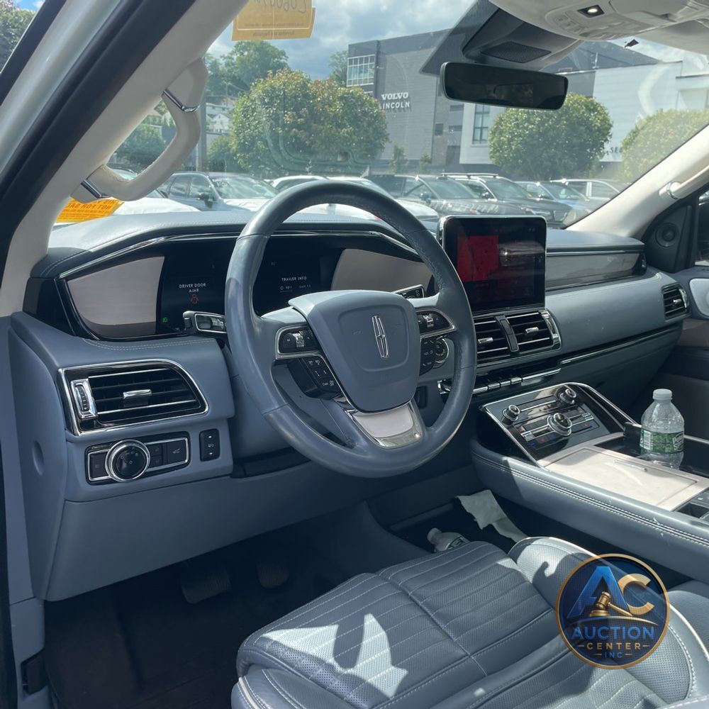 2021 Lincoln Navigator L Black Label