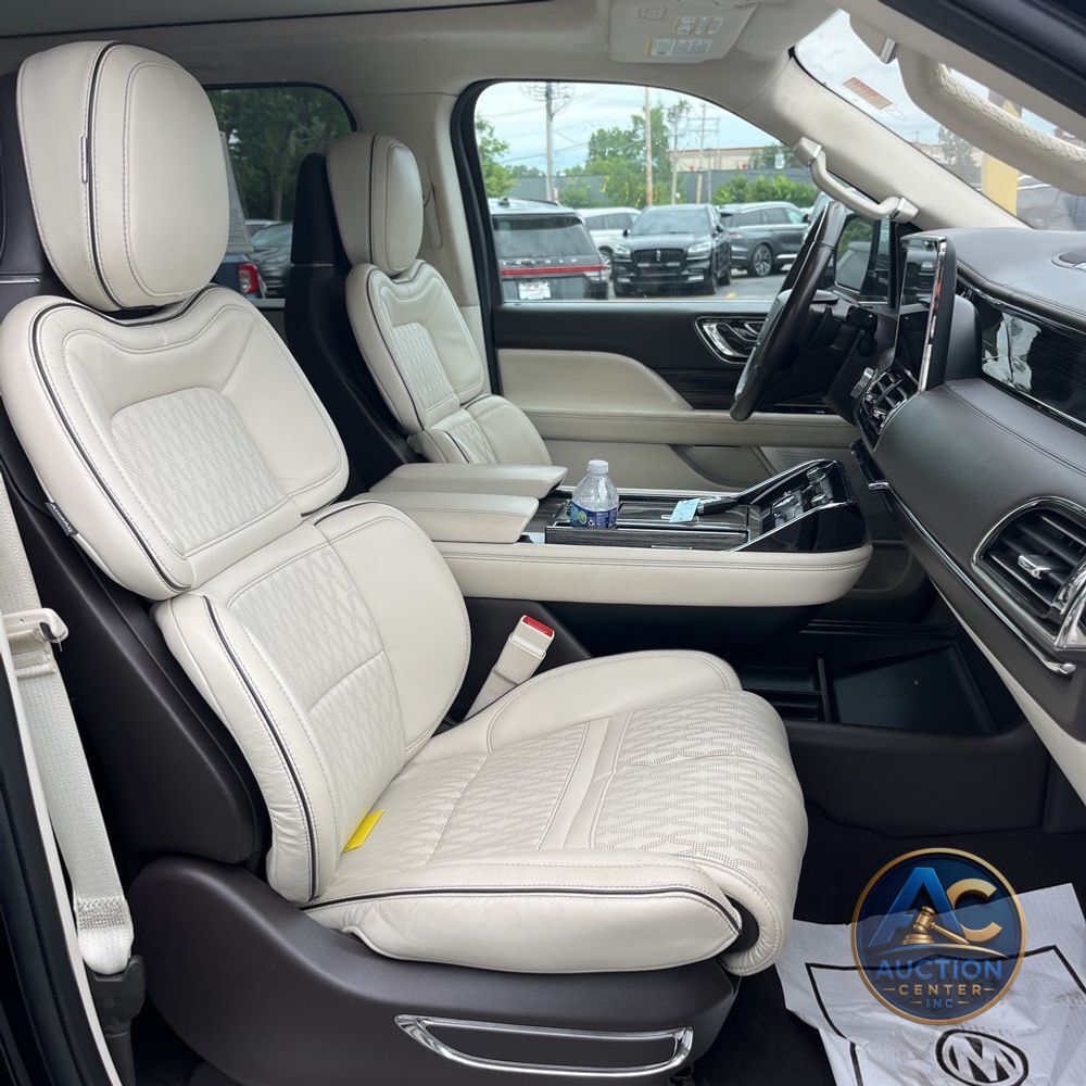 2020 Lincoln Navigator L Black Label