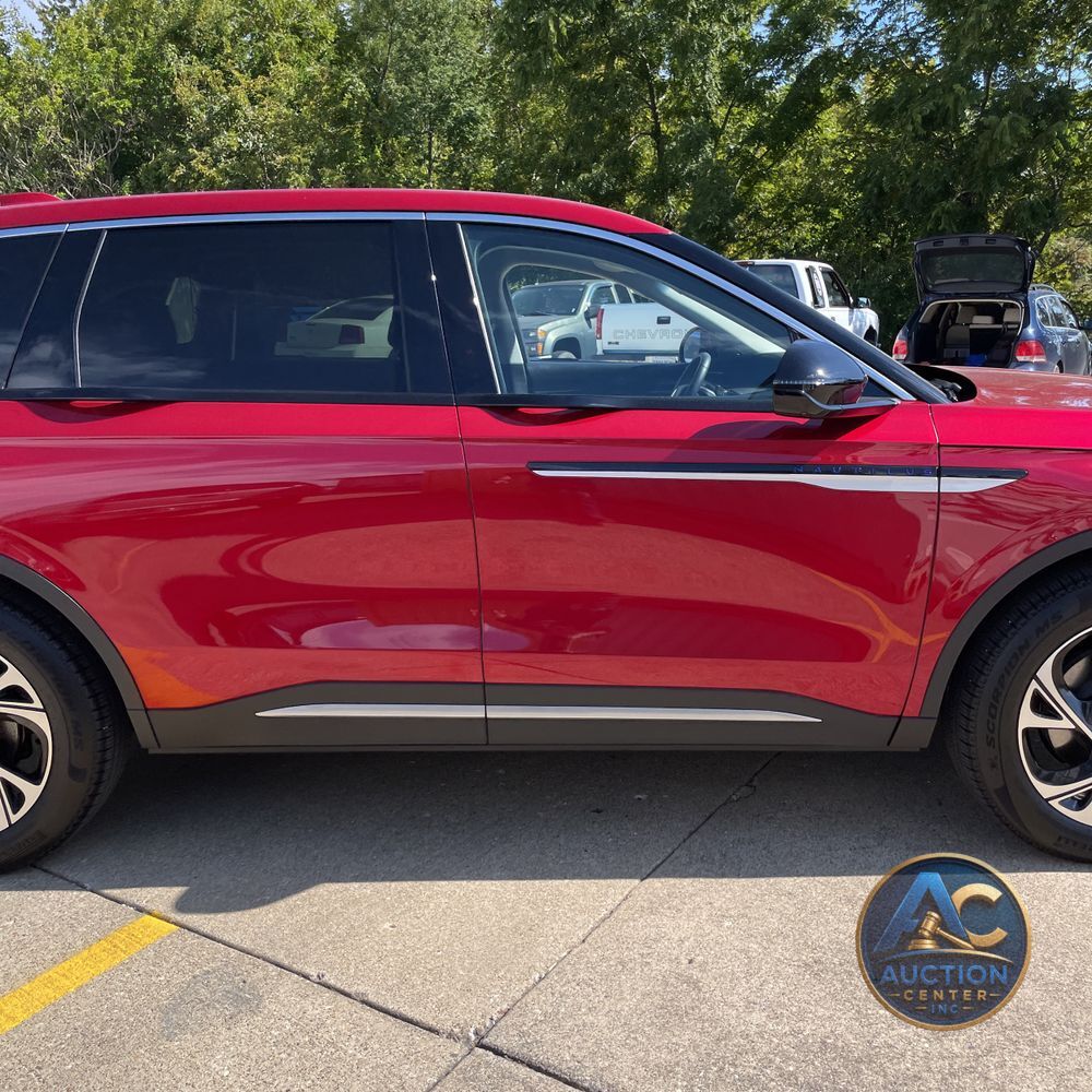 2024 Lincoln Nautilus Hybrid Premiere