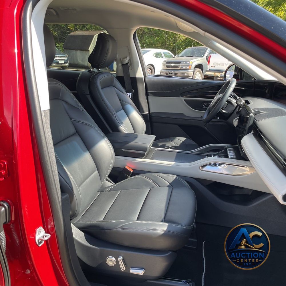 2024 Lincoln Nautilus Hybrid Premiere