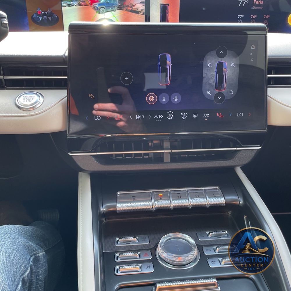 2024 Lincoln Nautilus Hybrid Premiere