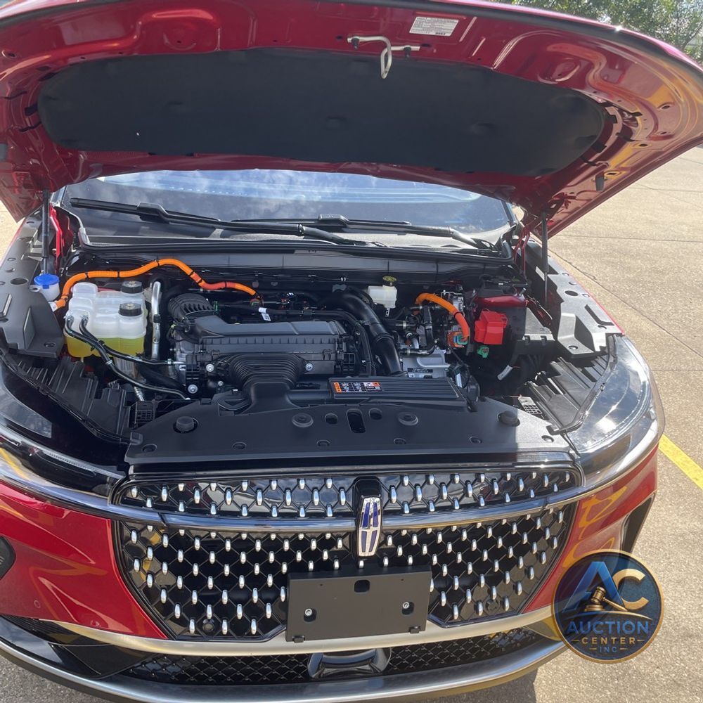 2024 Lincoln Nautilus Hybrid Premiere