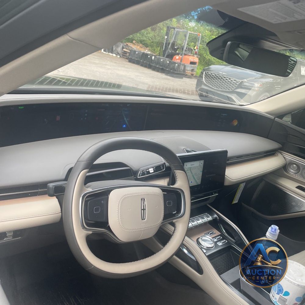 2024 Lincoln Nautilus Hybrid Reserve