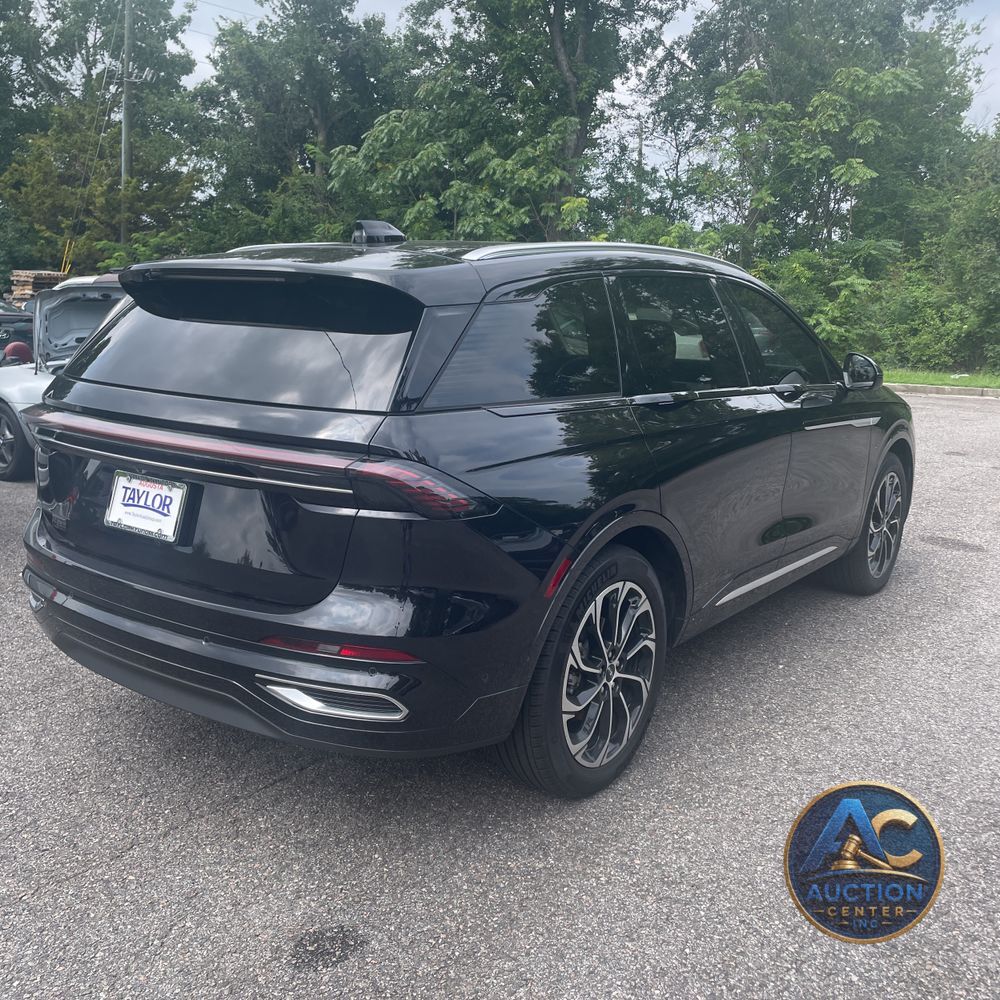 2024 Lincoln Nautilus Hybrid Reserve