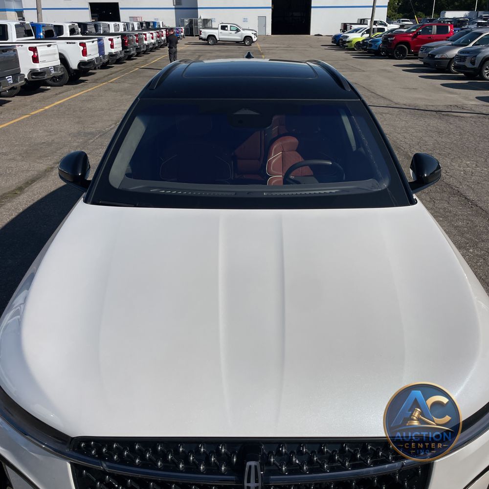 2024 Lincoln Nautilus Black Label