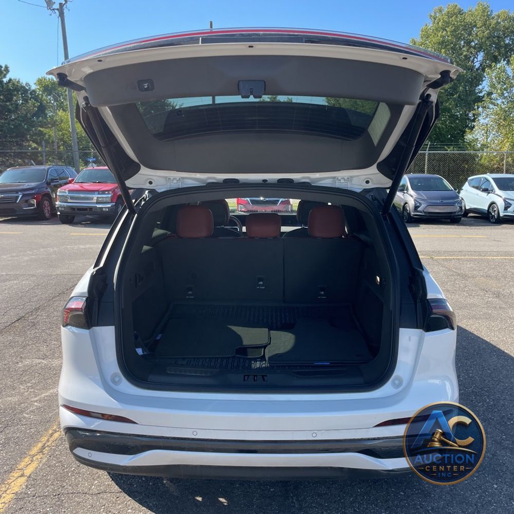 2024 Lincoln Nautilus Black Label