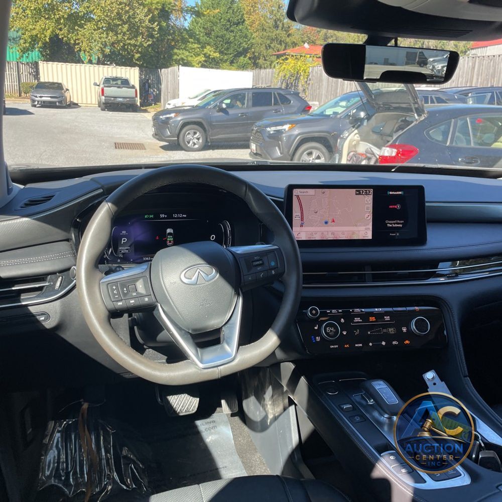 2025 INFINITI QX60 Luxe