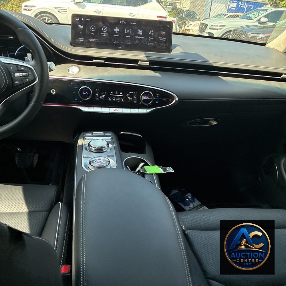 2025 Genesis Electrified GV70 Advanced