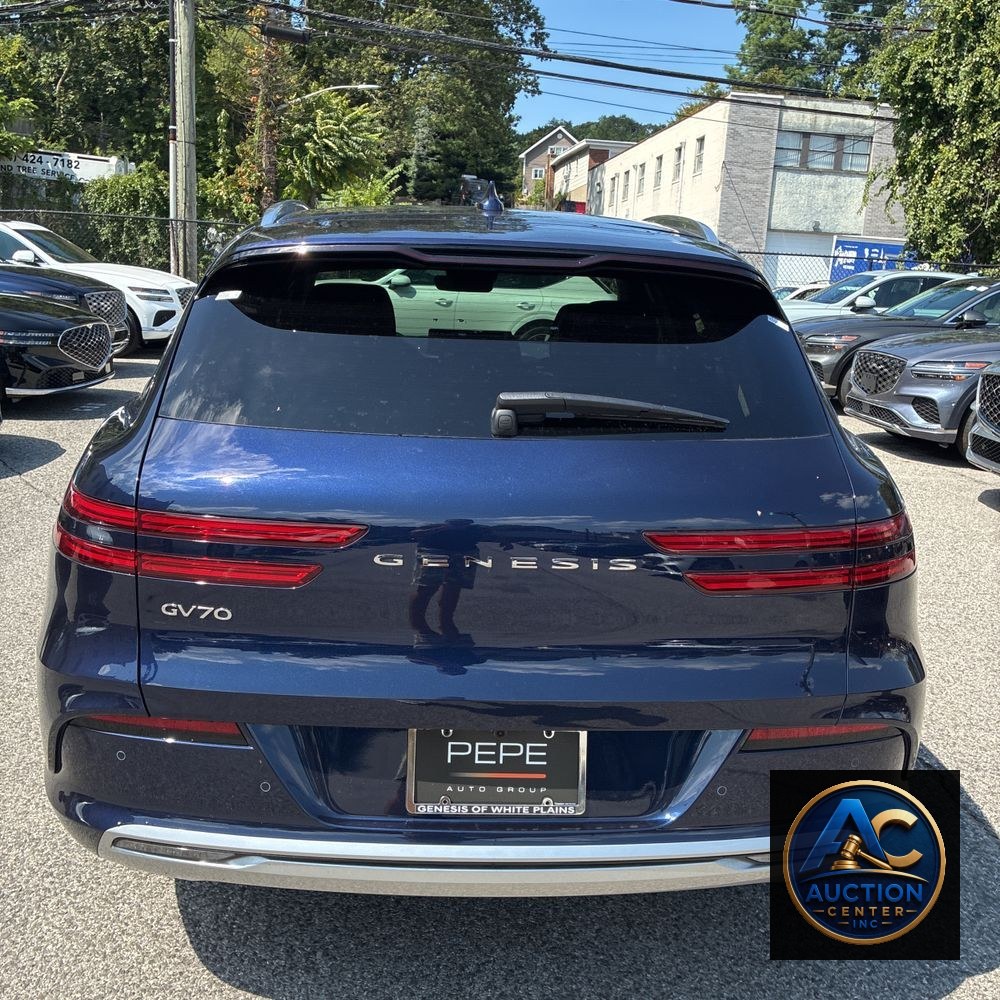 2025 Genesis Electrified GV70 Advanced