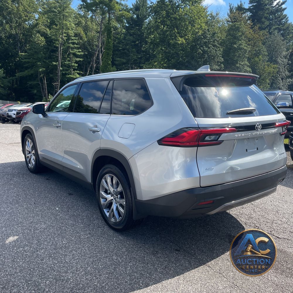 2024 Toyota Grand Highlander Limited