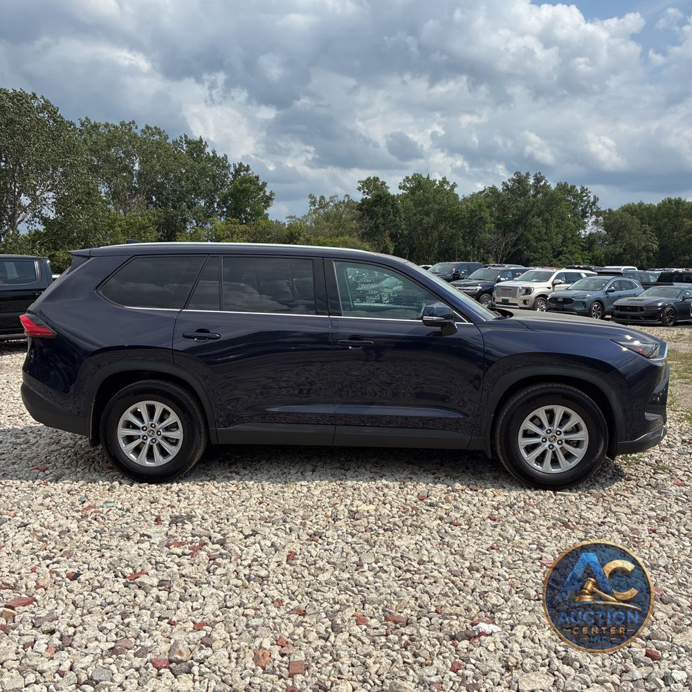 2024 Toyota Grand Highlander XLE