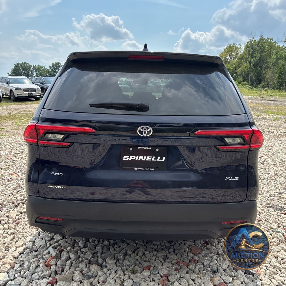 2024 Toyota Grand Highlander XLE