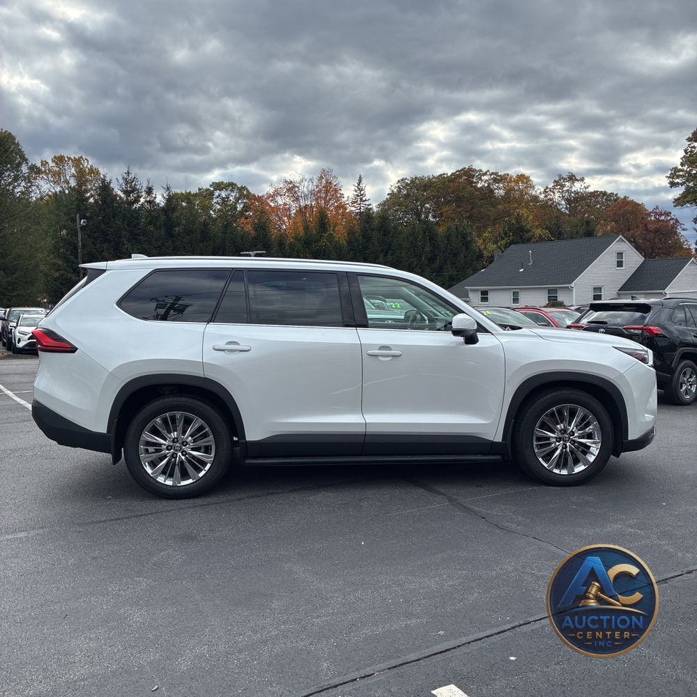 2024 Toyota Grand Highlander Platinum