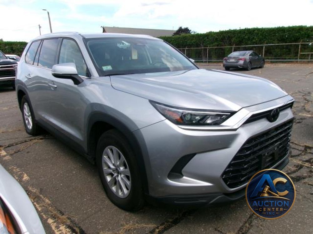 2024 Toyota Grand Highlander XLE