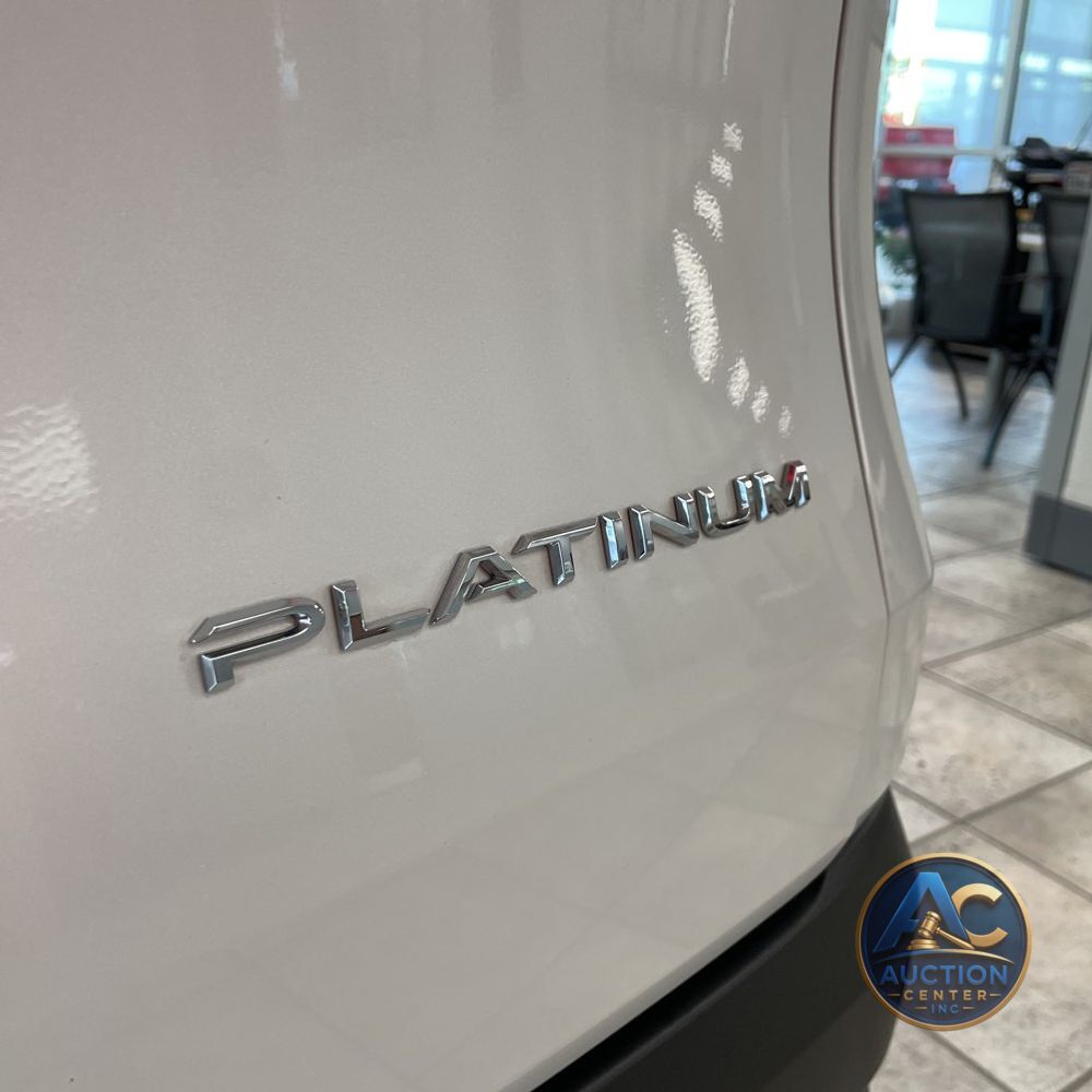 2024 Toyota Grand Highlander Platinum