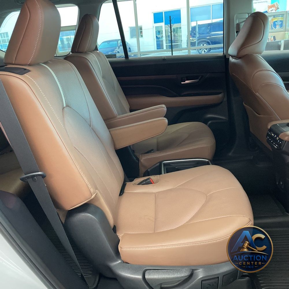 2024 Toyota Grand Highlander Platinum