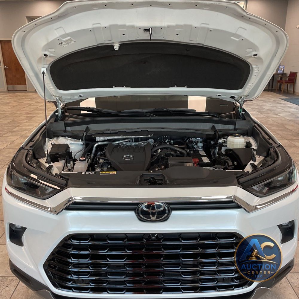2024 Toyota Grand Highlander Platinum