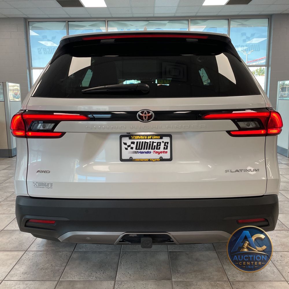 2024 Toyota Grand Highlander Platinum