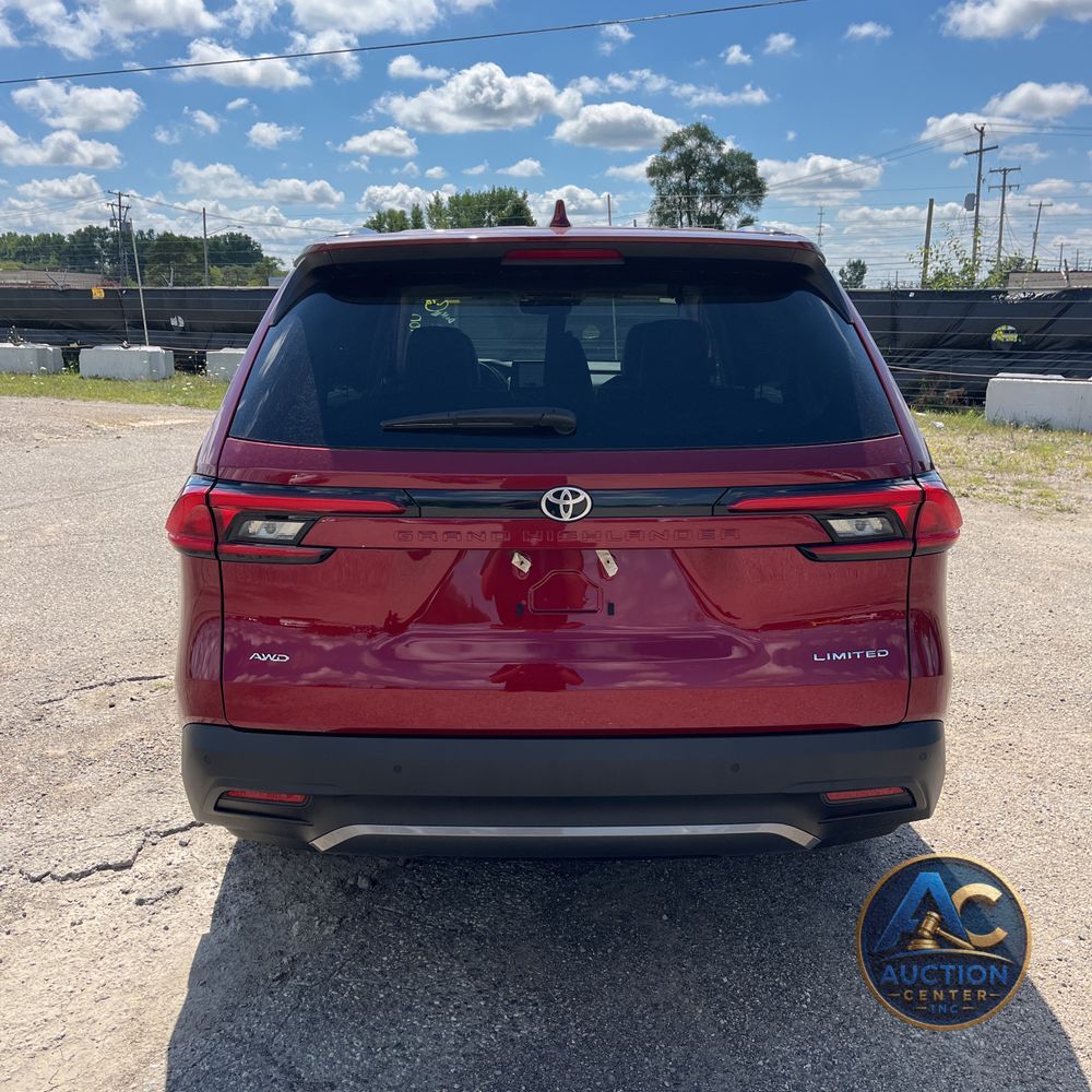 2024 Toyota Grand Highlander Limited