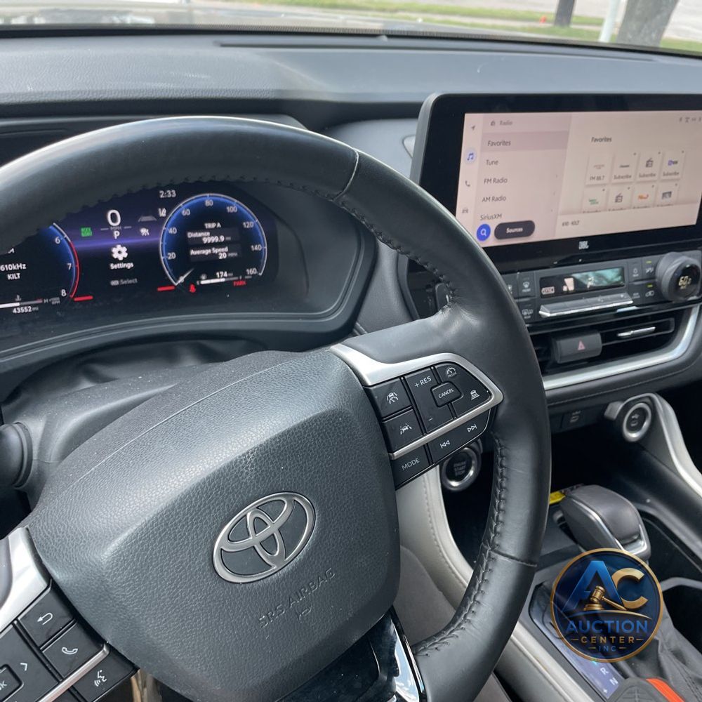 2024 Toyota Grand Highlander Limited