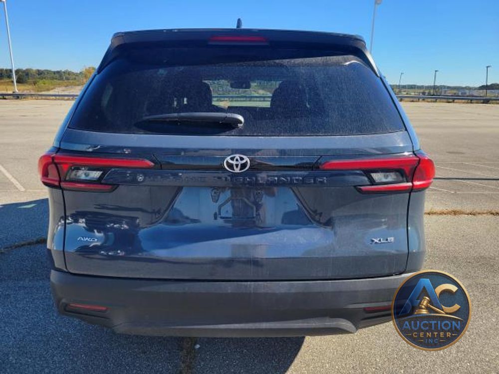 2024 Toyota Grand Highlander XLE