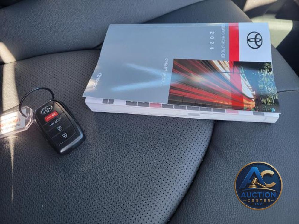 2024 Toyota Grand Highlander XLE