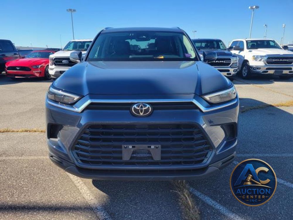2024 Toyota Grand Highlander XLE