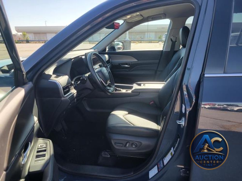 2024 Toyota Grand Highlander XLE