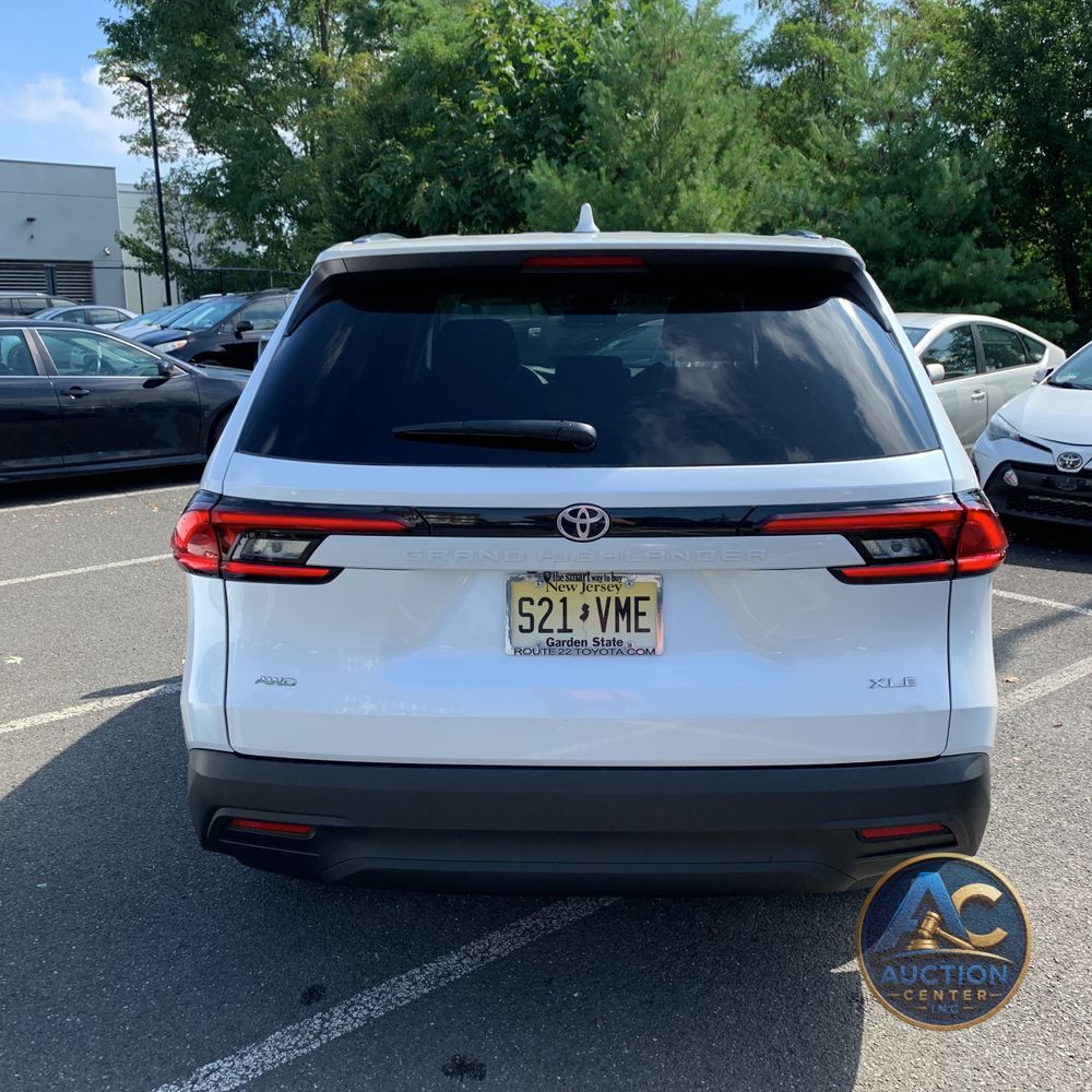 2025 Toyota Grand Highlander XLE