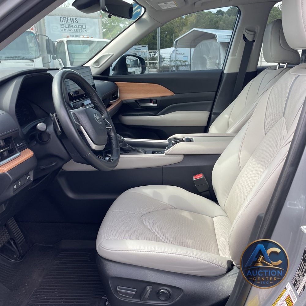 2024 Toyota Grand Highlander Platinum