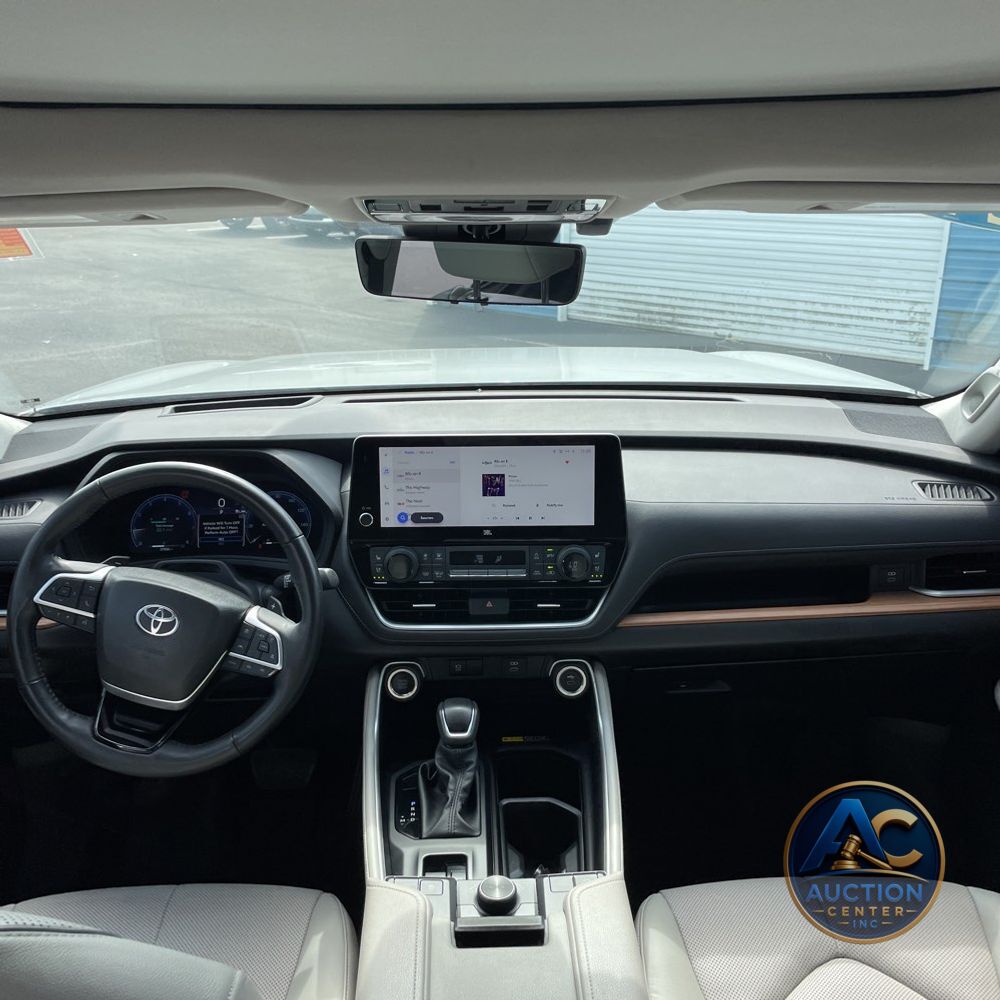 2024 Toyota Grand Highlander Platinum