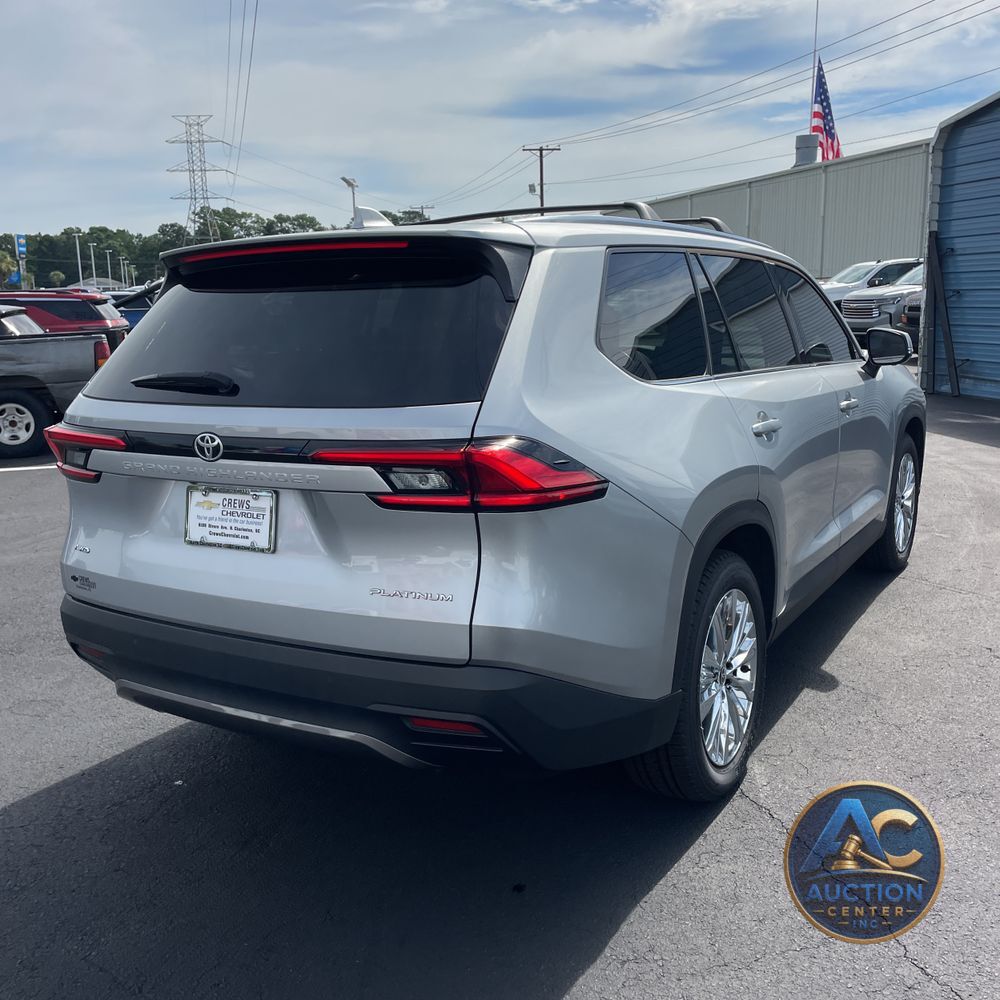 2024 Toyota Grand Highlander Platinum