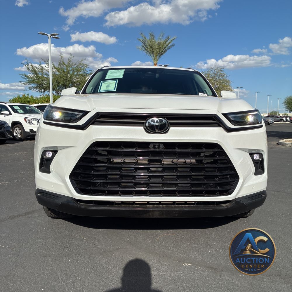 2024 Toyota Grand Highlander Limited