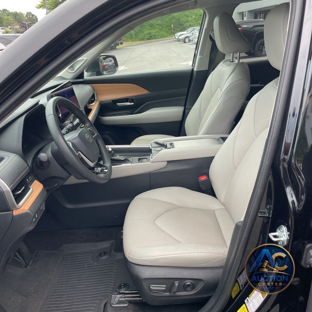 2024 Toyota Grand Highlander Limited