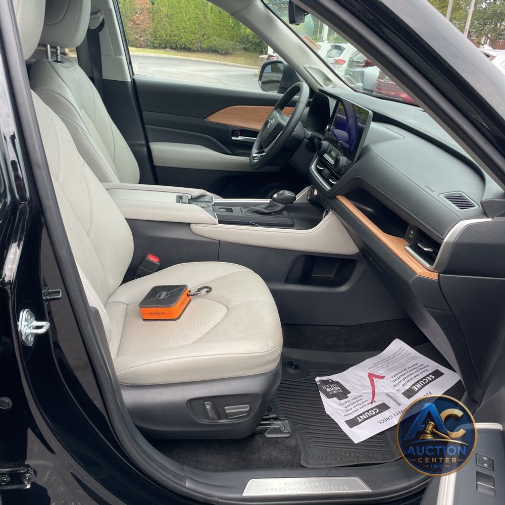 2024 Toyota Grand Highlander Limited