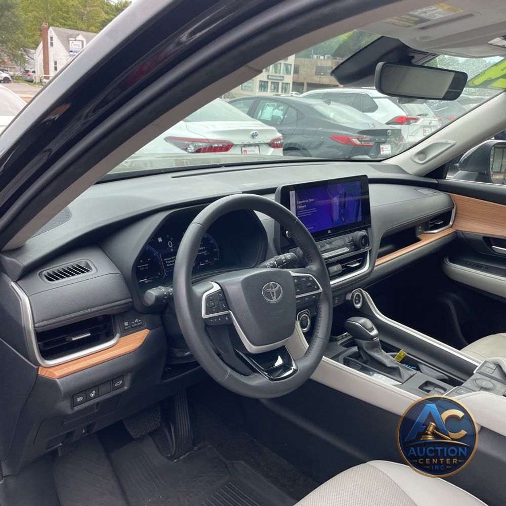 2024 Toyota Grand Highlander Limited
