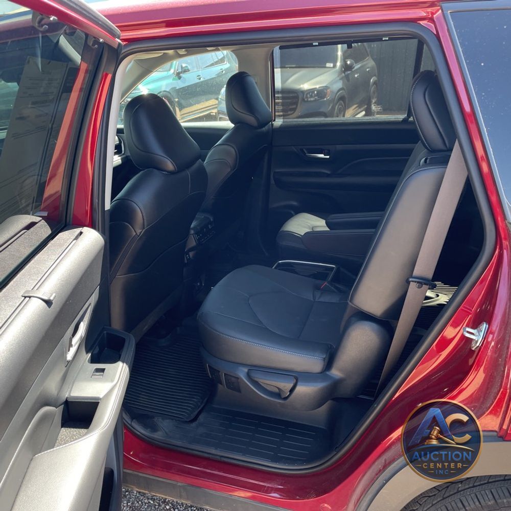 2024 Toyota Grand Highlander Platinum
