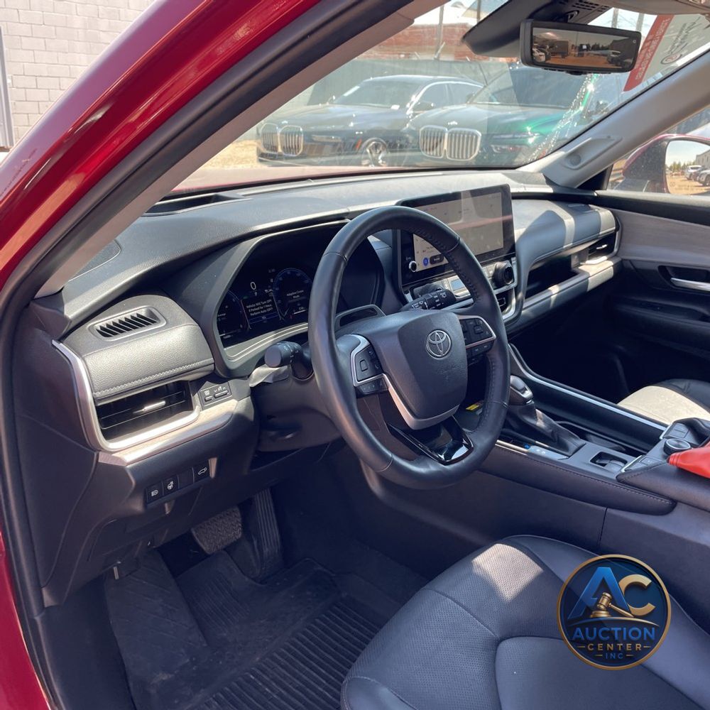2024 Toyota Grand Highlander Platinum