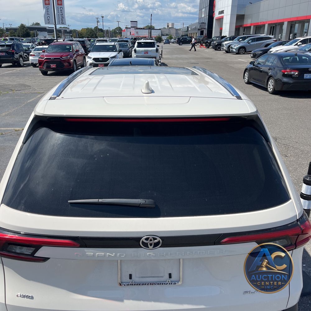 2024 Toyota Grand Highlander Platinum