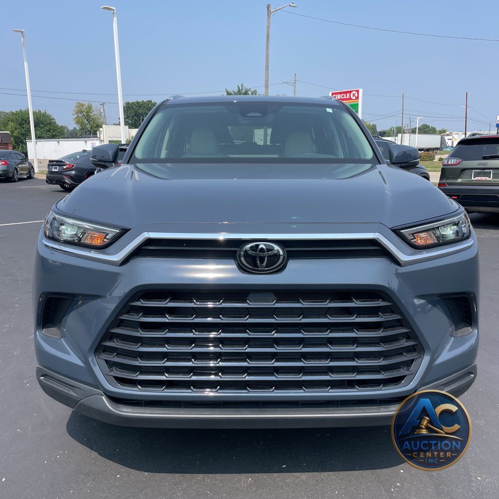 2025 Toyota Grand Highlander XLE